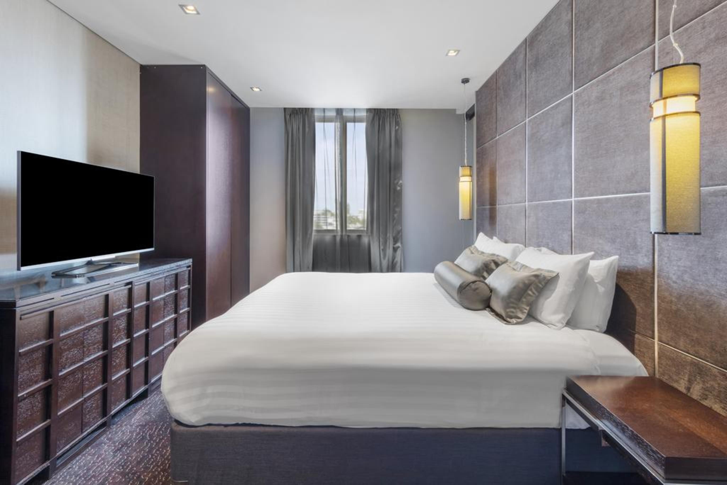 The Beetson Hotel Brisbane Exterior foto A bedroom at the hotel