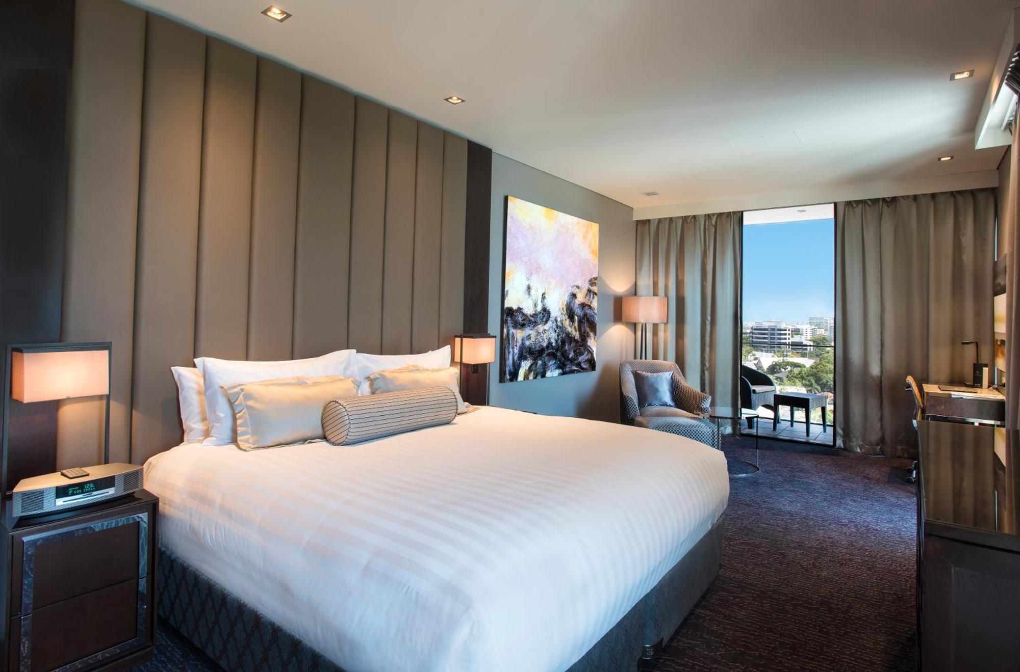The Beetson Hotel Brisbane Exterior foto A bedroom at the hotel